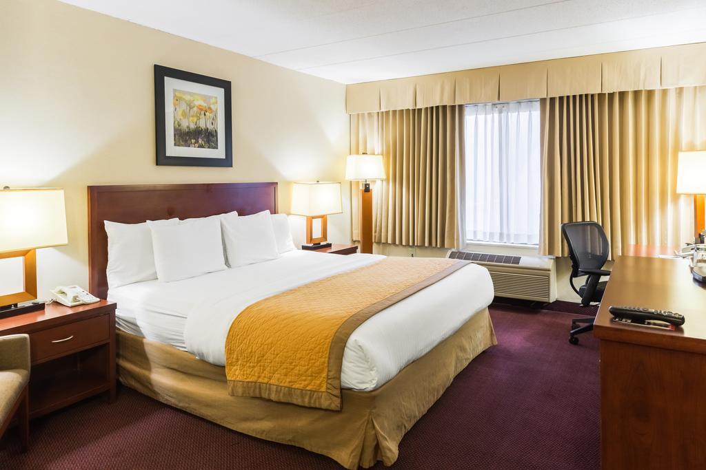 แคลเรียน โฮเทล ซอเมอร์เซ็ต - นิว บรันสวิก Hotel ซอมเมอร์เซ็ท ภายนอก รูปภาพ
