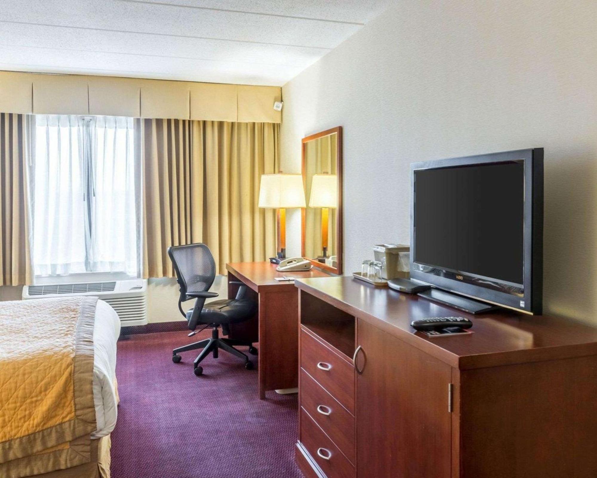 แคลเรียน โฮเทล ซอเมอร์เซ็ต - นิว บรันสวิก Hotel ซอมเมอร์เซ็ท ภายนอก รูปภาพ