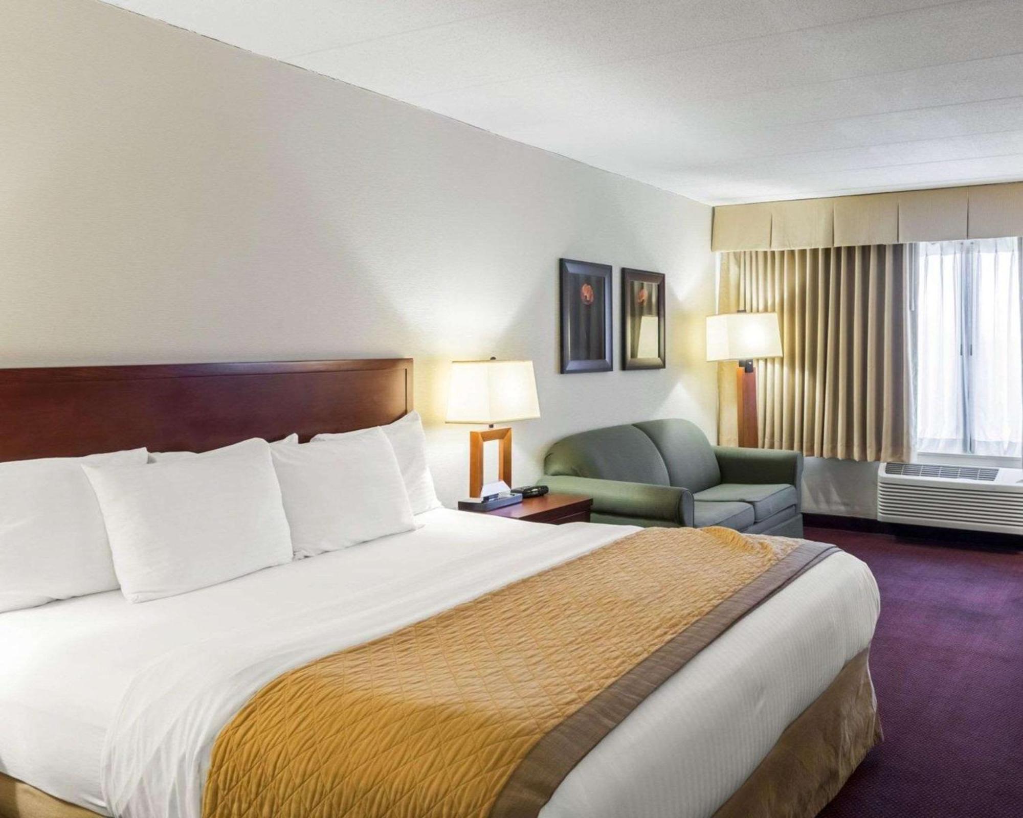 แคลเรียน โฮเทล ซอเมอร์เซ็ต - นิว บรันสวิก Hotel ซอมเมอร์เซ็ท ภายนอก รูปภาพ