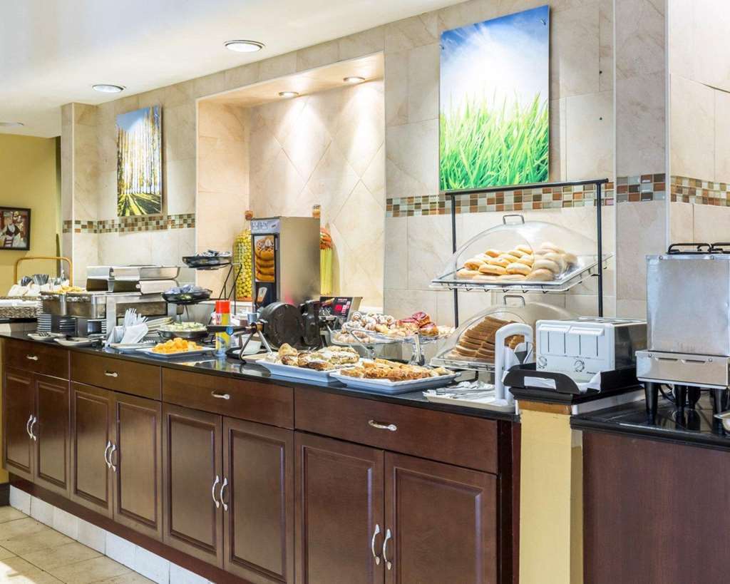 แคลเรียน โฮเทล ซอเมอร์เซ็ต - นิว บรันสวิก Hotel ซอมเมอร์เซ็ท ร้านอาหาร รูปภาพ